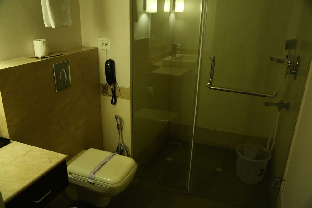 Oyo Rooms Chandigarh Sector 34 Bagian luar foto
